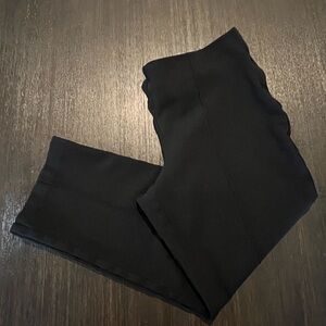Chico’s size 16 black capris in like new condition